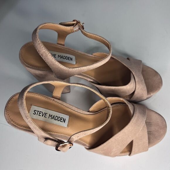 STEVE MADDEN Novia Velvet Cream Platform Chunky Heels Size 8 - Picture 4 of 8